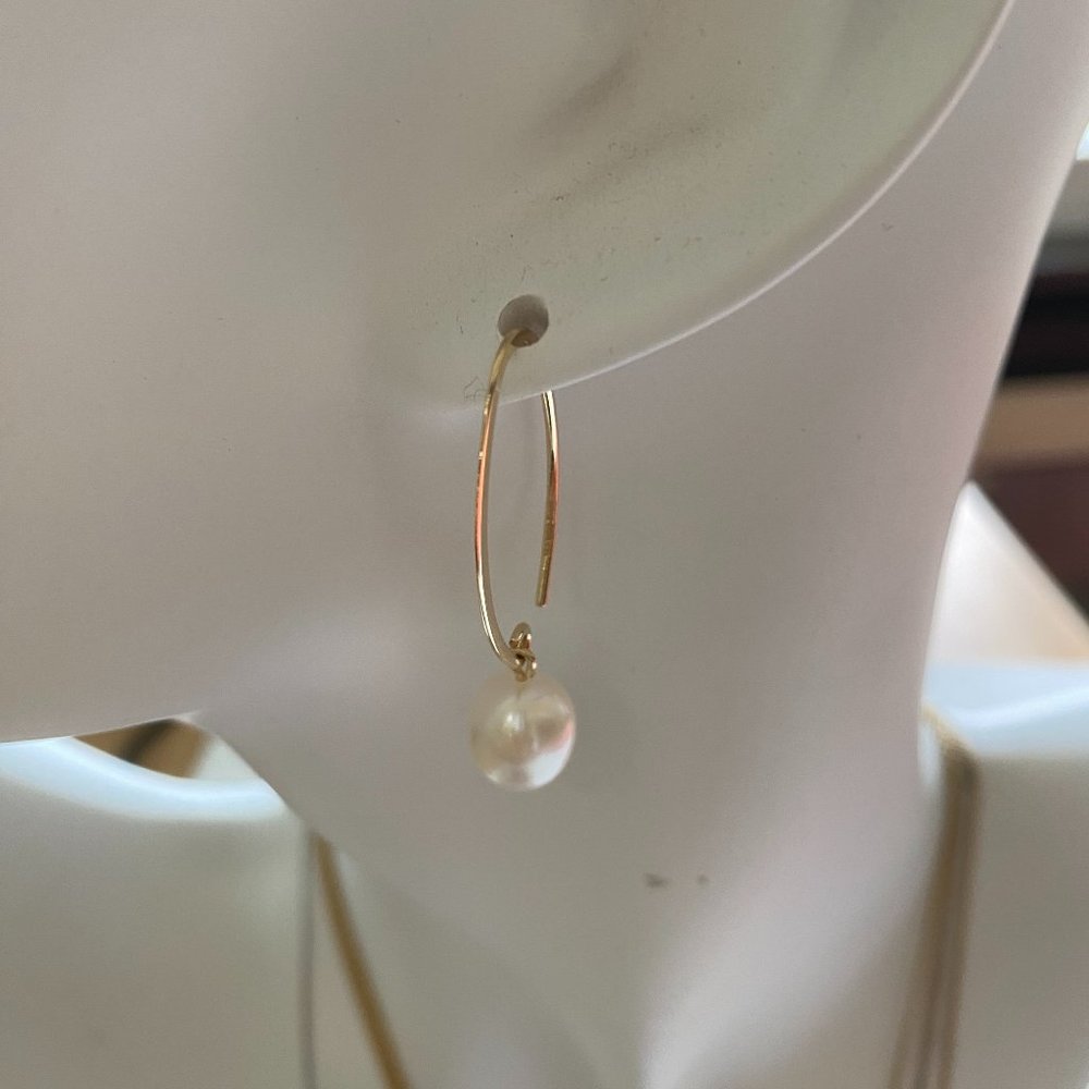 14K YELLOW GOLD FRESHWATER PEARL EARRINGS PRE-OWNED, NEVER WORN, MINT CONDITION